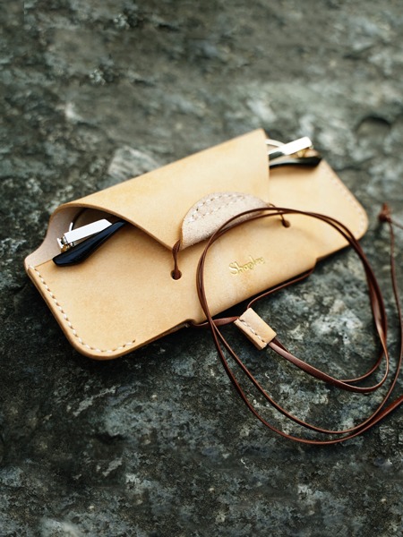 Necklace Glasses Case - Natural (Pueblo Leather)